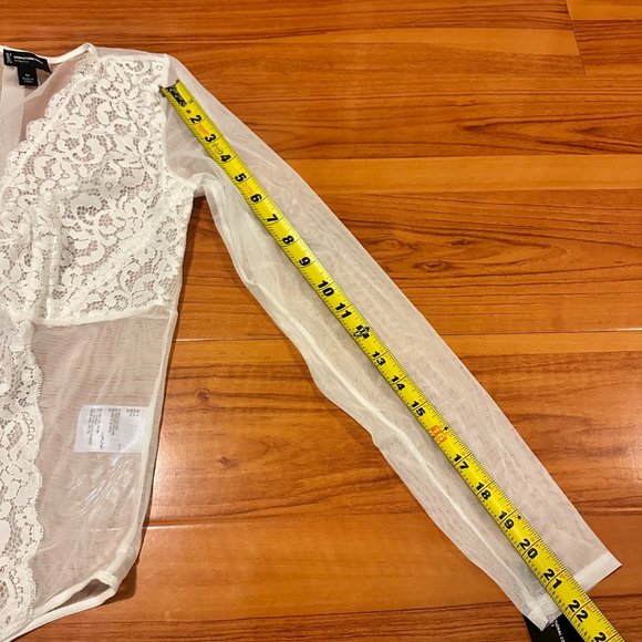 NWT INC Intimates Lingerie Lace Bodysuit Bridal White Long Sleeves Size Medium - Picture 7 of 13